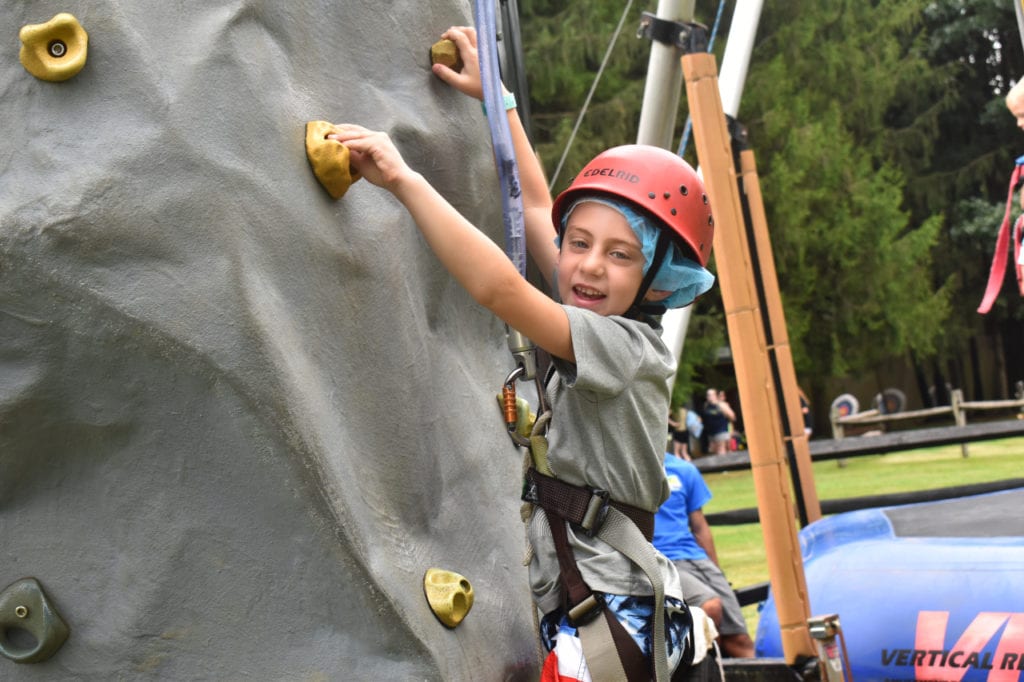 Student-Rock-Climbing-1024x682